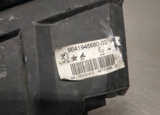 Peugeot 454543 faro antiniebla izq 9641945680 407
