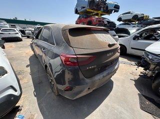 2910885 j792111020 faro derecho kia ceed business
