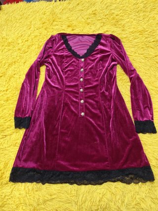 Vestido Gótico Victoriano Granate Terciopelo Negro