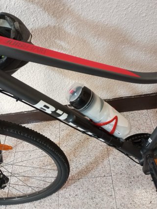 Bicicleta Btwin casi nueva Decathlon tiene frenos