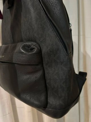 Mochila Michael Kors Piel Negra