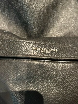 Mochila Michael Kors Piel Negra