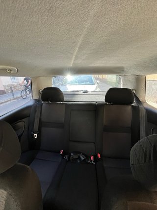 Volkswagen Golf 2000