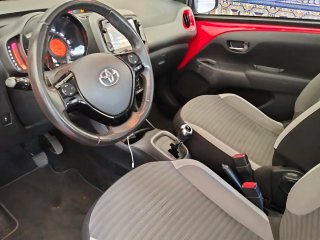 TOYOTA AYGO AUTOMÁTICO