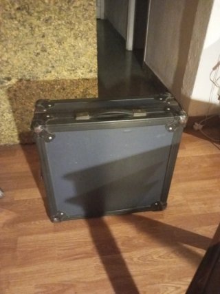 Mesa autoamplificada Soma PMX 6150-E