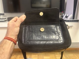 Bolso bandolera negro y multicolor