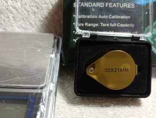 Balanza Digital, calibre y lupa para monedas