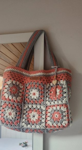 Bolso de ganchillo mujer gris y rosa 20x17x7 cm