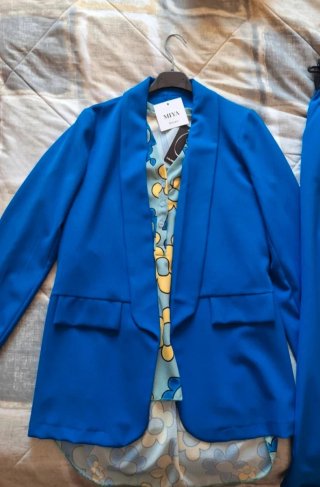 Completo giacca e pantalone blu