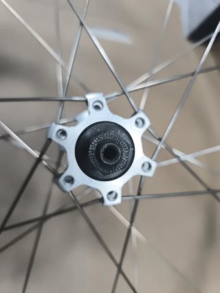 Rueda delantera Mavic Crossland 26