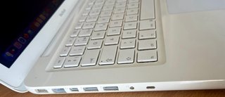 MacBook Vintage Potenciado Blanco