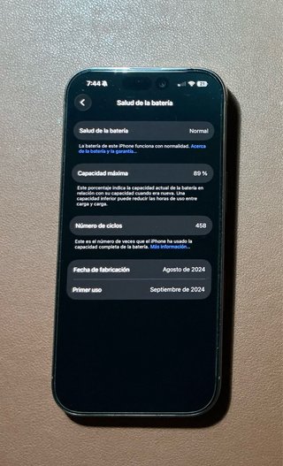 iPhone 16 Pro Desierto Dorado