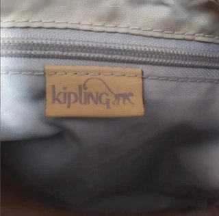 Bolso bandolera Kipling beige