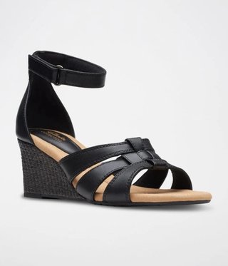 Sandalias cuña Clarks piel negras T37 de 80€