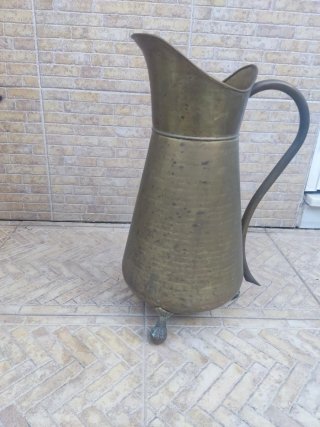 Jarra antigua latón bañera 53 cm
