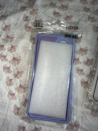 Funda y protector pantalla REDMI A5