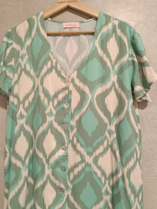 Vestido estampado ikat verde agua talla L
