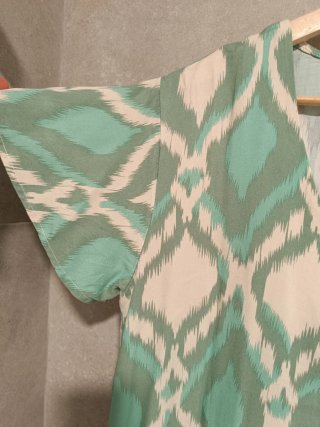 Vestido estampado ikat verde agua talla L