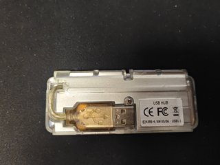 Hub USB 4 puertos USB 2.0 compacto
