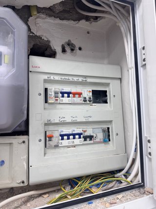 Traspaso negocio reparación telefonía y accesorios
