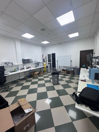 Traspaso negocio reparación telefonía y accesorios