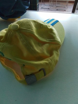 Gorra Adidas Brasil Amarilla