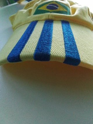 Gorra Adidas Brasil Amarilla