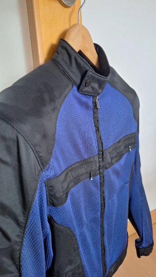 Talla 46 (M). Chaqueta Dainese verano moto