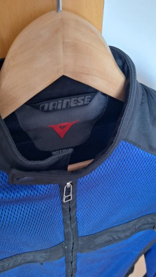 Talla 46 (M). Chaqueta Dainese verano moto