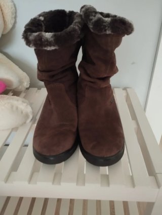 Botas de agua marrones con forro de pelo