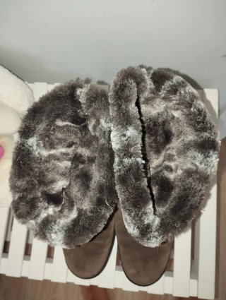 Botas de agua marrones con forro de pelo