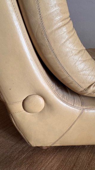 Butaca piel vintage beige