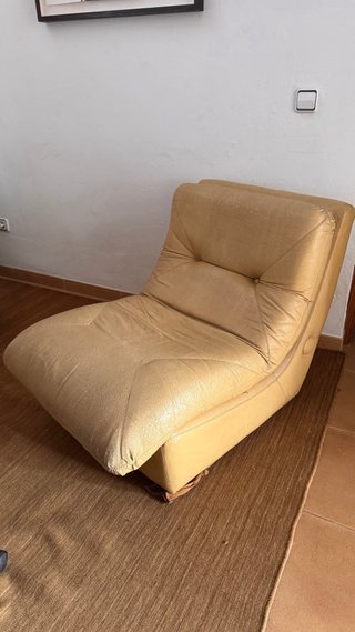 Butaca piel vintage beige