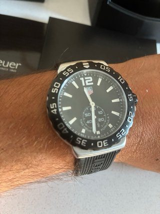 Reloj TAG Heuer Formula 1 Grande Date WAU1110