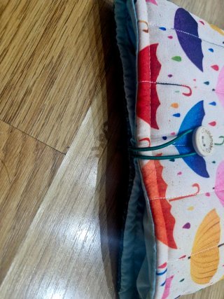 Funda libro/tablet forrada y acolchada