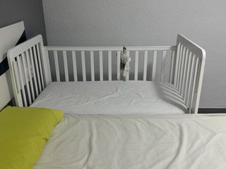 Cuna bebé blanca poco uso