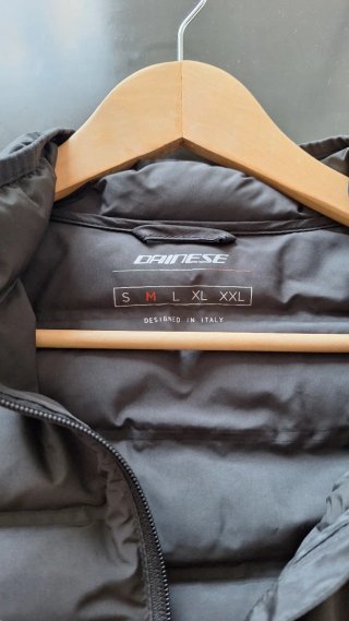Talla M. Chaleco térmico Dainese + regalo 2 camise