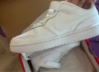 Zapatillas Nike Niño/Niña talla 31,5 nuevas