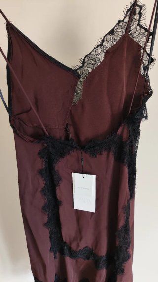 Vestido Zara encaje asimétrico M
