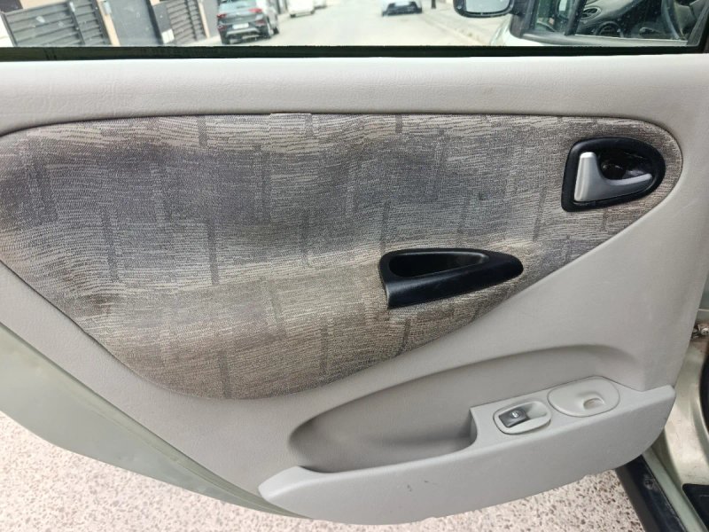 Renault Scénic 2003, foto 14