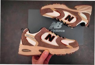 New Balance 530 Beige/Marrón Talla 36