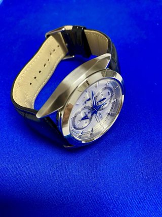 Reloj Seiko Arctura Cronógrafo Plata Negro