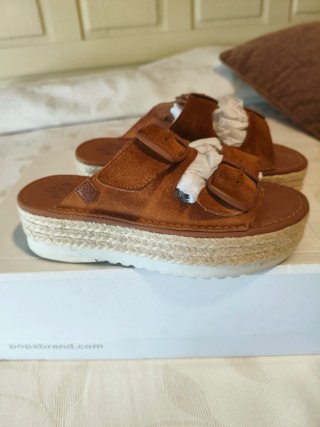 Sandalias POPA serraje plataforma