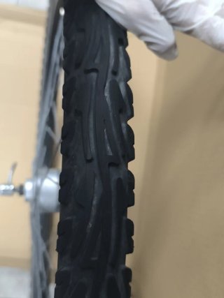 Rueda de bicicleta con reflector decathlon serie