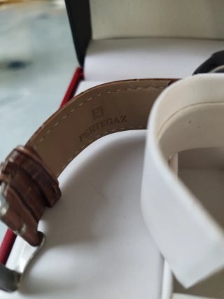 Reloj Pertegaz Unisex Nuevo Marrón/Plata