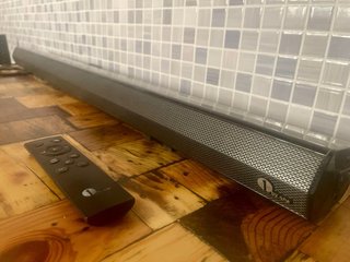 Barra de Sonido 1byone Negra y Gris