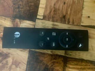 Barra de Sonido 1byone Negra y Gris