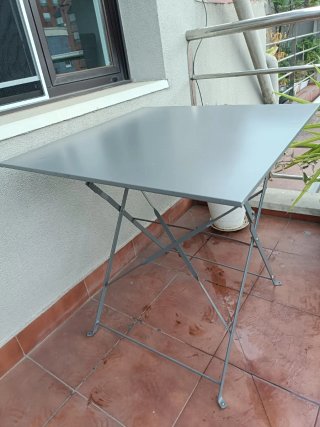 Mesa plegable terraza metal gris