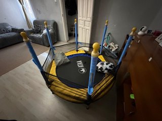 Trampolín infantil con red de seguridad