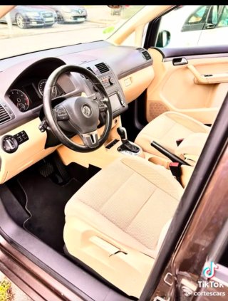 Volkswagen Touran 2010